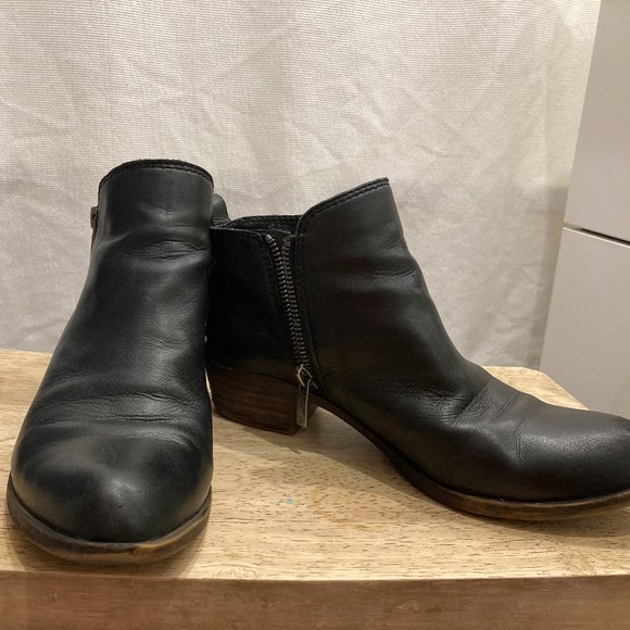 Lucky Brand Black Leather Booties sz 7 - Picture 2 of 6